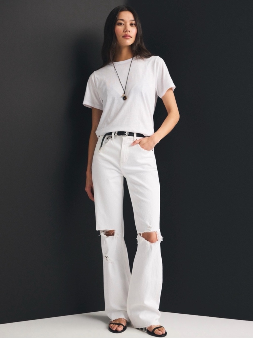 Abercrombie// High Rise 90s Relaxed Jean
